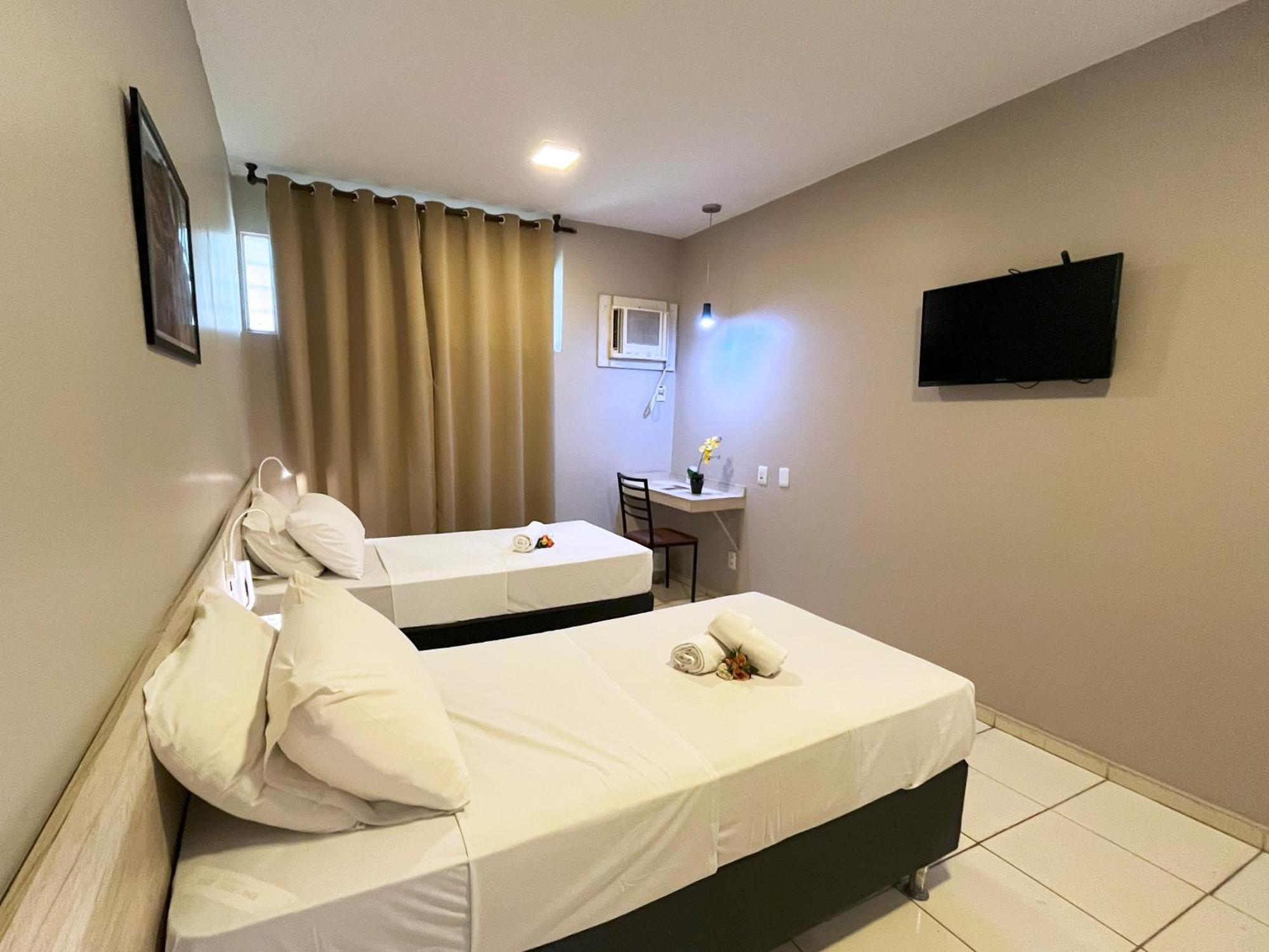 Hotel Econotel By Bsb Inn Brasília Exteriör bild